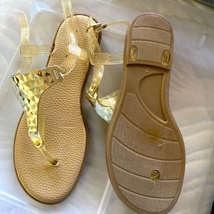 Gold jelly sandal